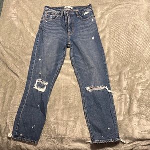 Abercrombie High Rise Mom Jeans | Size 29/8